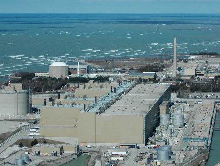 All the nuclear power plants in Canada feature Canadian Deuterium-Uranium (CANDU) reactors. Credit: Chuck Szmurlo.